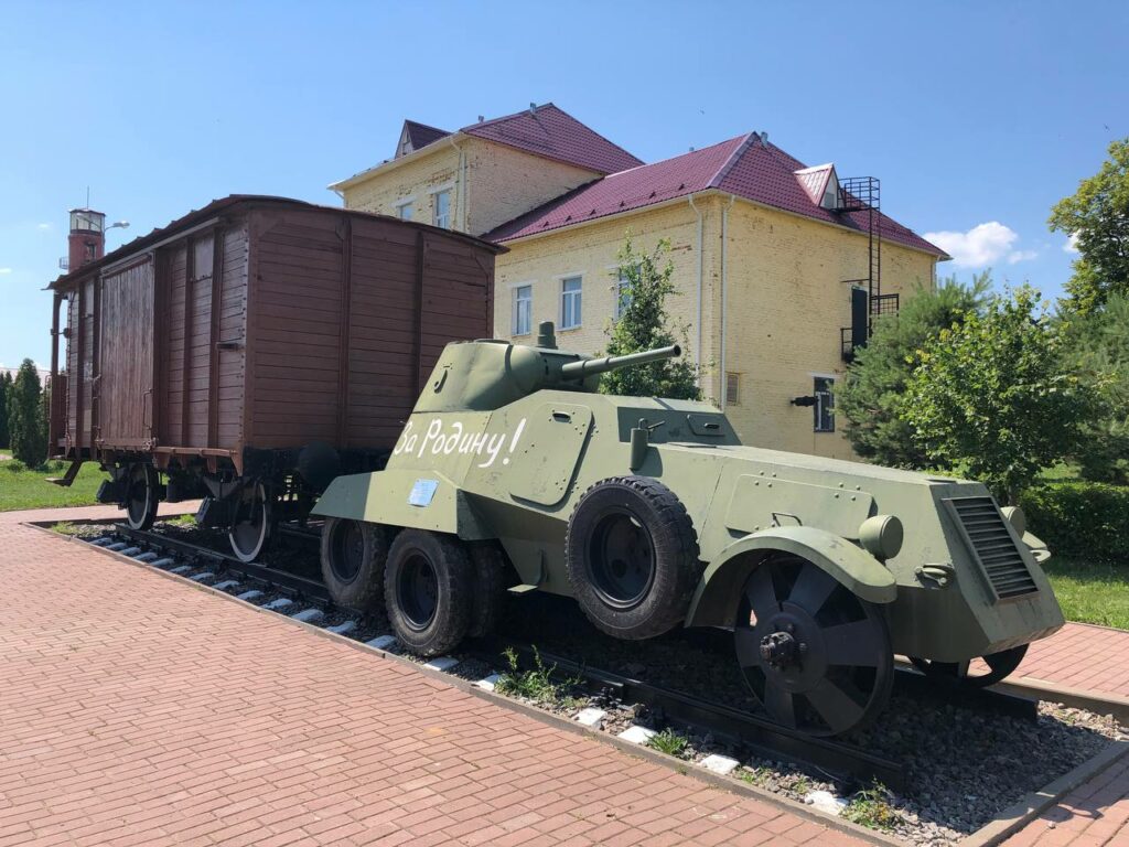 Венёвский вокзал в Тульской области tg1719727143_2547_AQADs9gxG6KOCEh-file_1296-1024x768.jpg