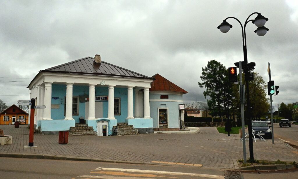 Торопец — типичный провинциальный городок tg1746689782_2768_AQAD3vkxG_n24Uh-file_12-1024x614.jpg