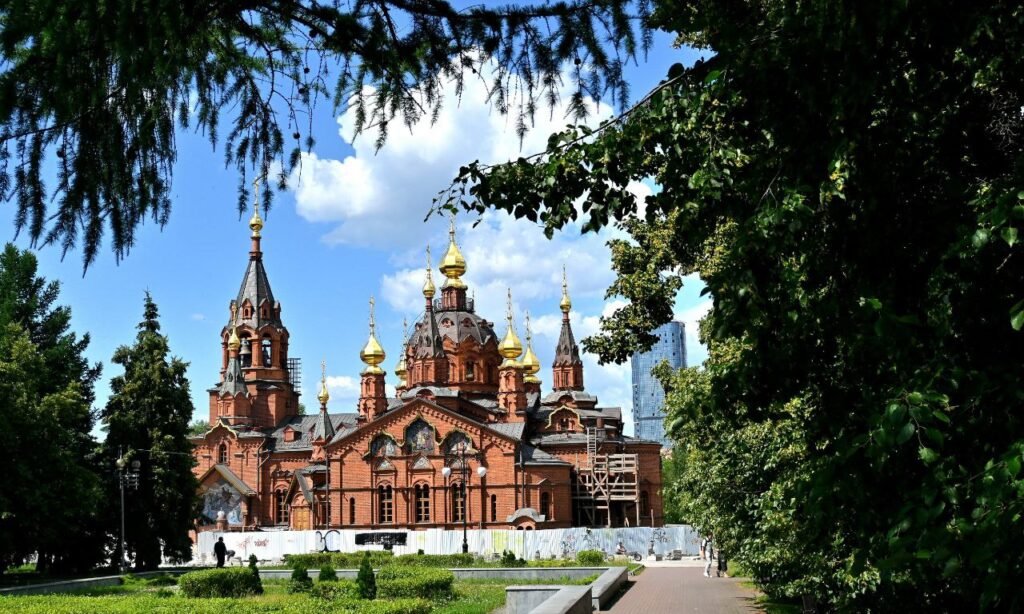 Челябинск за пару дней раскрылся с самых разных и … tg1751087341_2950_AQADfPQxG1b5-Up-file_194-1024x614.jpg